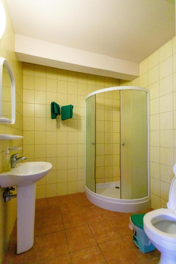Viesu Nams “Dimantu Ferma” Hotel Ikšķile Eksteriør billede