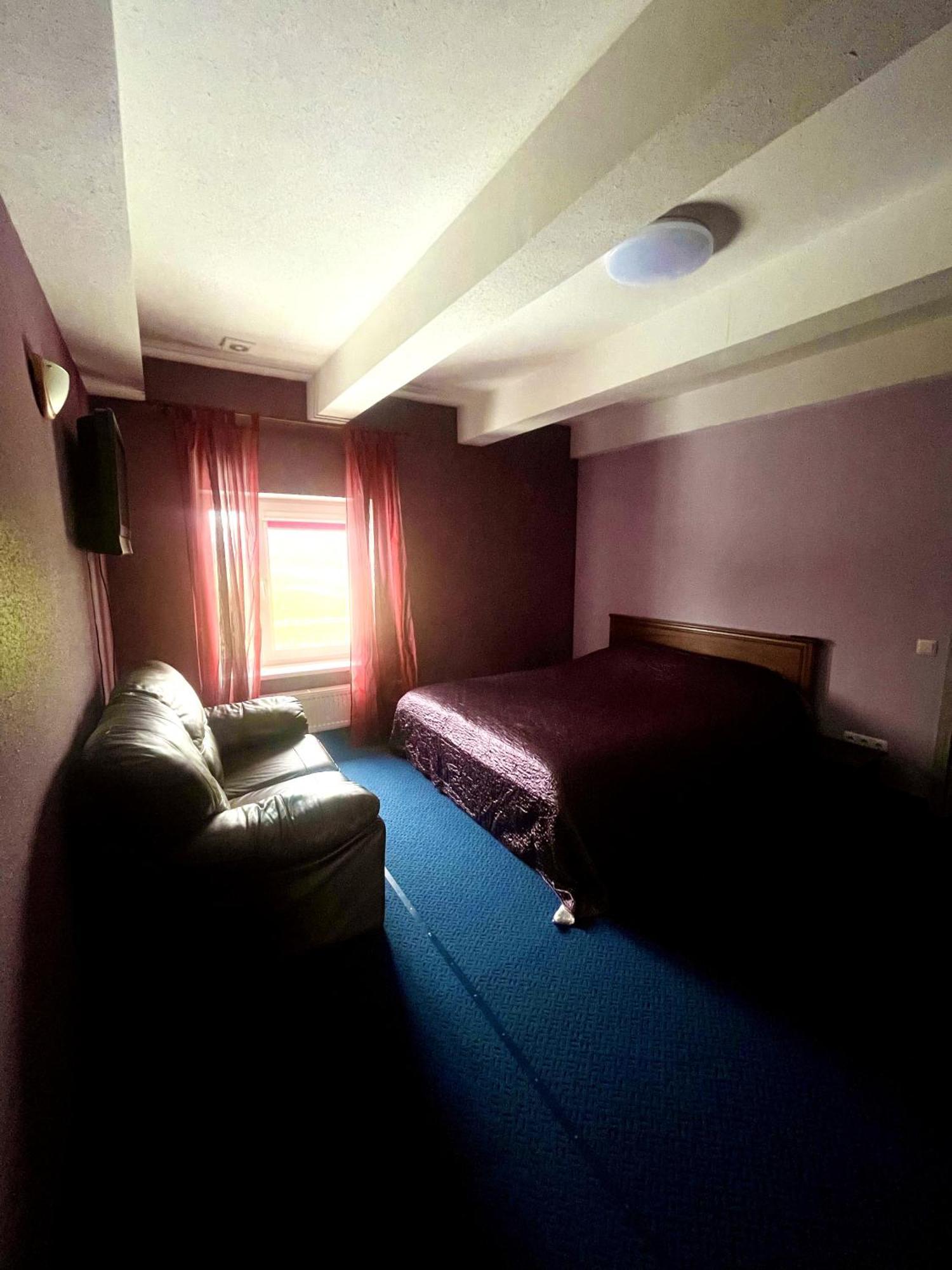 Viesu Nams “Dimantu Ferma” Hotel Ikšķile Eksteriør billede